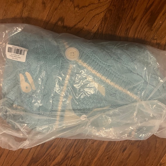 NEW Authentic 1989 Taylor Swift Cardigan Original VARIOUS SIZES - Picture 4 of 7